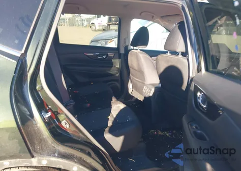 2018 Nissan Rogue Sv z USA, uszkodzony, nr VIN 5N1AT2MV4JC789942